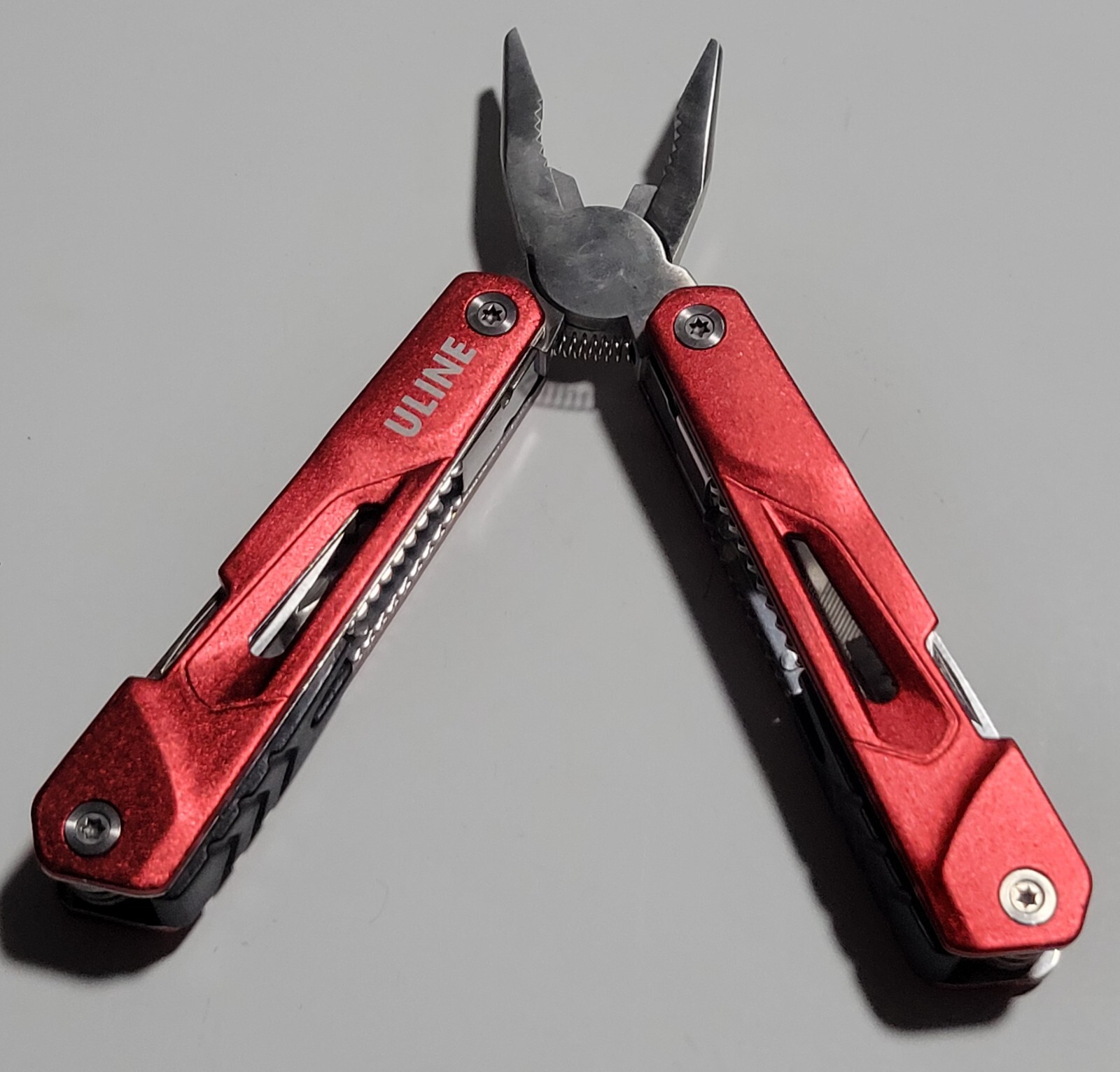 Uline Multi Tool Folding Pocket Tools Multifunctional Pliers Red
