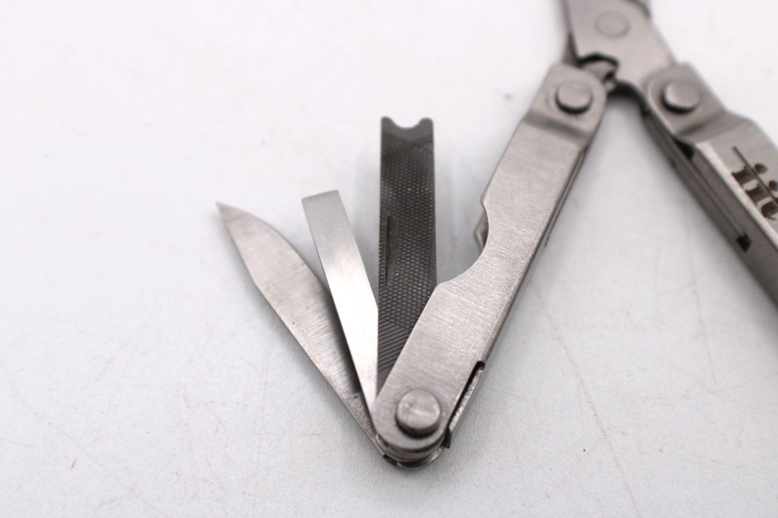 Stainless Multi-Tool Plier Scissor Screwdriver Belt Pouch Utility Pocket Small