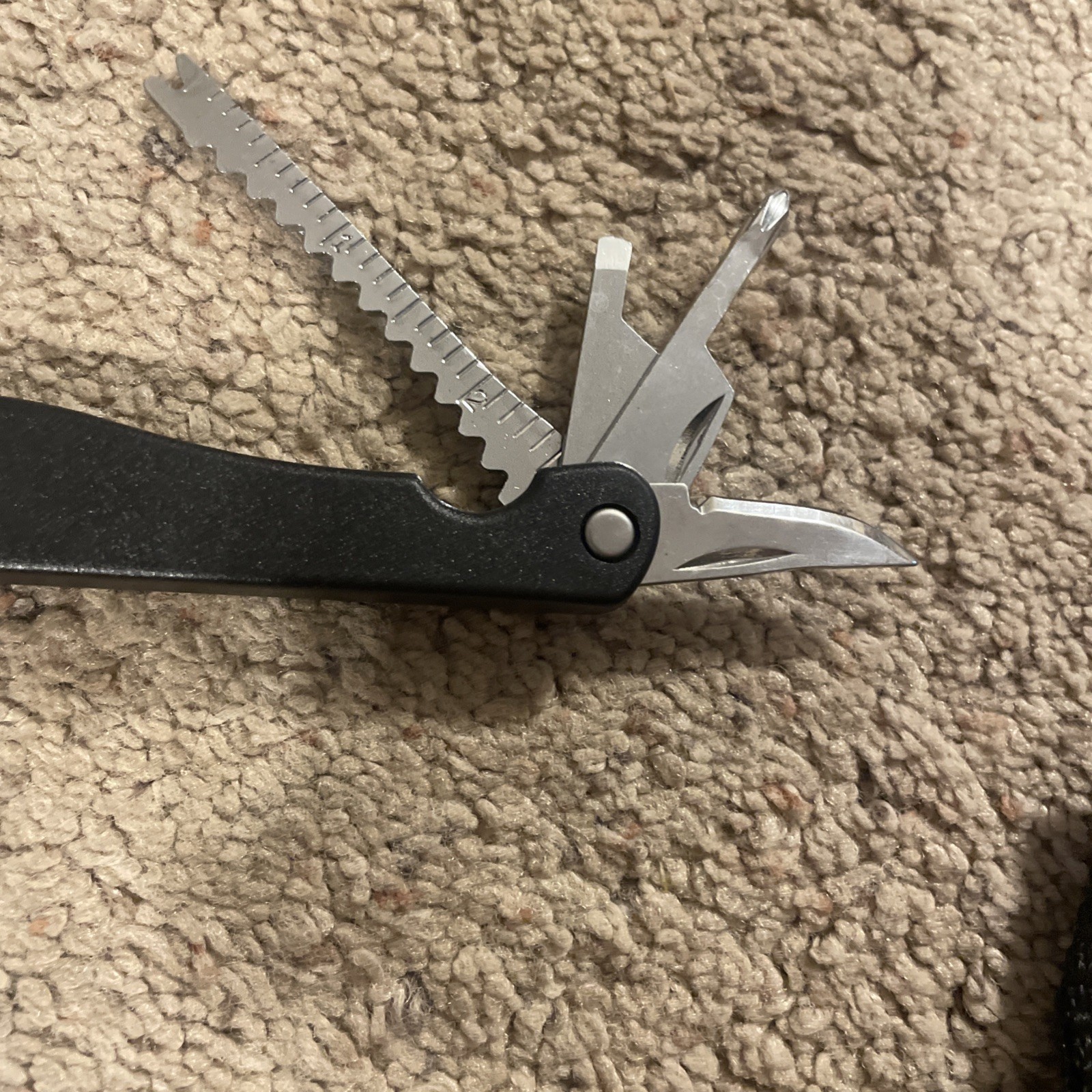 Handyman Club of America Folding Multi Tool