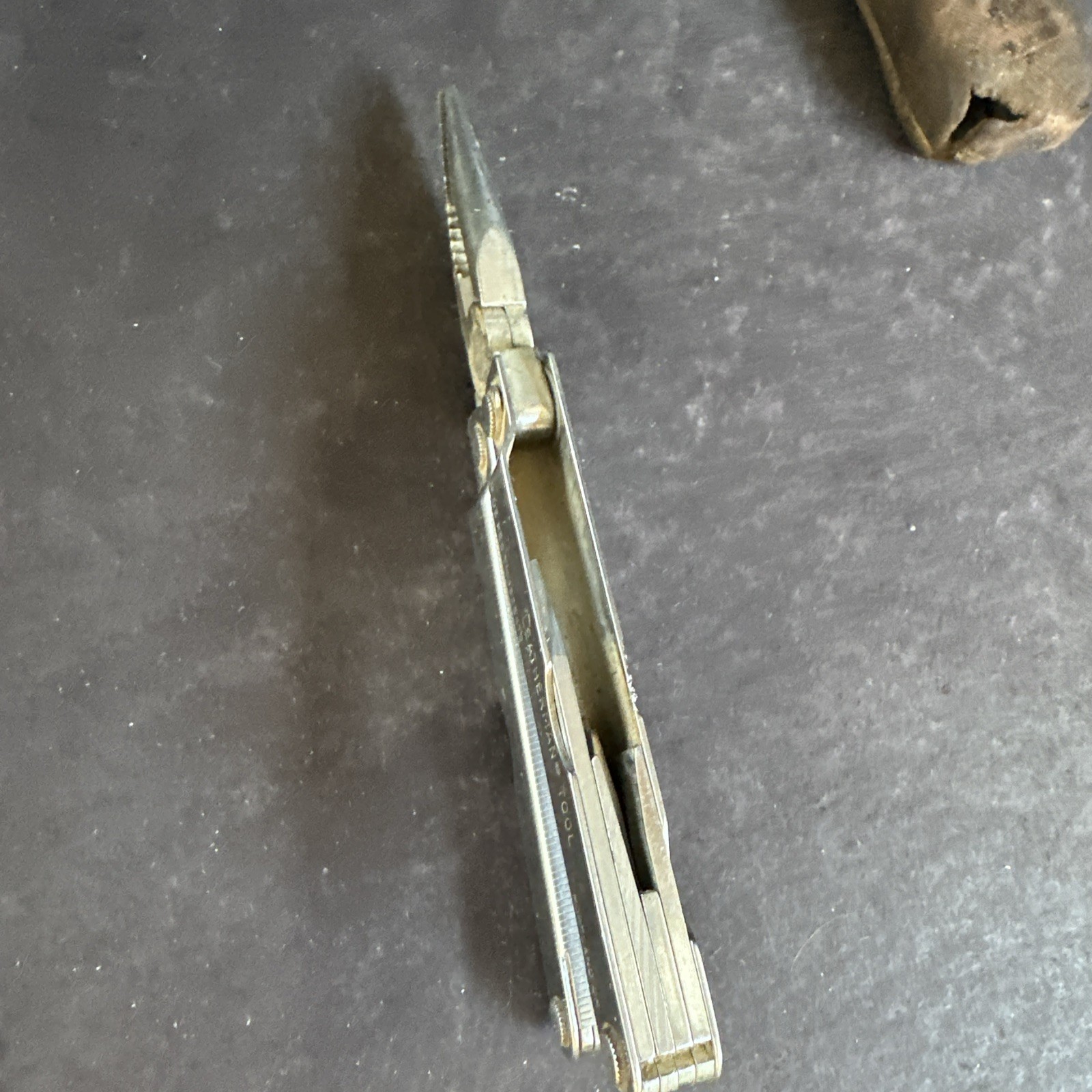 Leatherman Tool USA Portland OR Multi Tool w/ Leather Sheath Vintage #M8