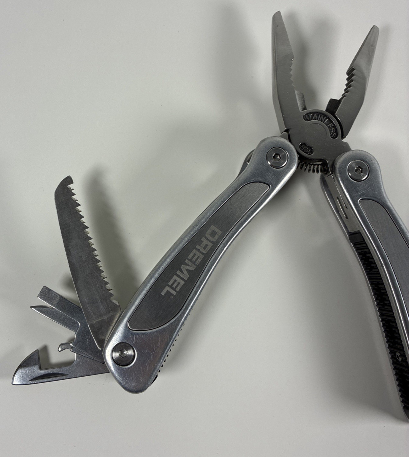 Dremel 10-in-1 Stainless Steel Multi Tool Plier Outdoor Pocket Fold Knife