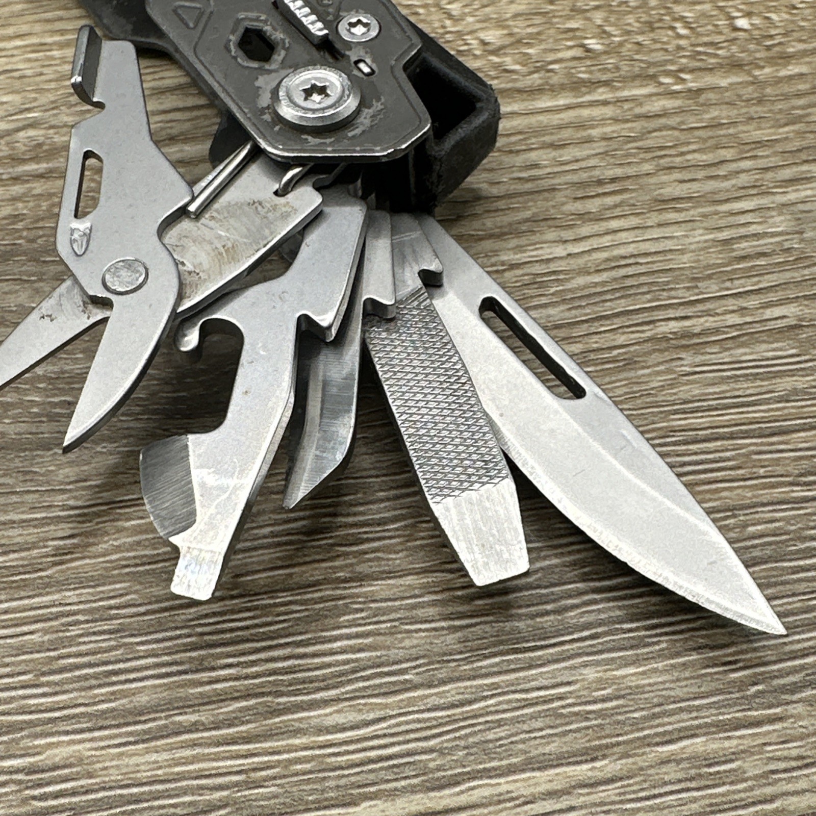 Gerber Truss Multi-Tool Pliers Knife Folding EDC FAST SHIPPING!