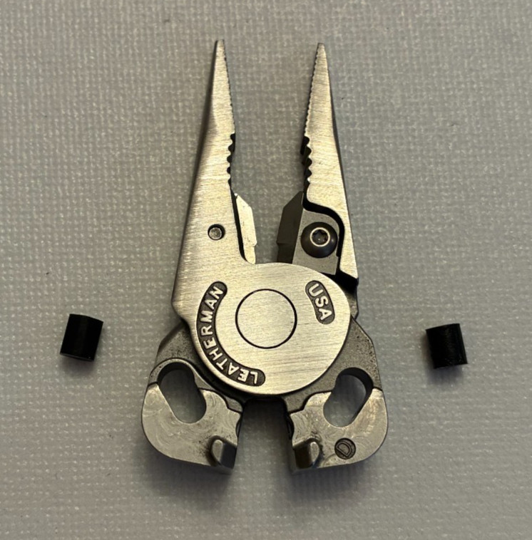 (Used) Leatherman Free P4 Plier Head with bushings, compatible with other models