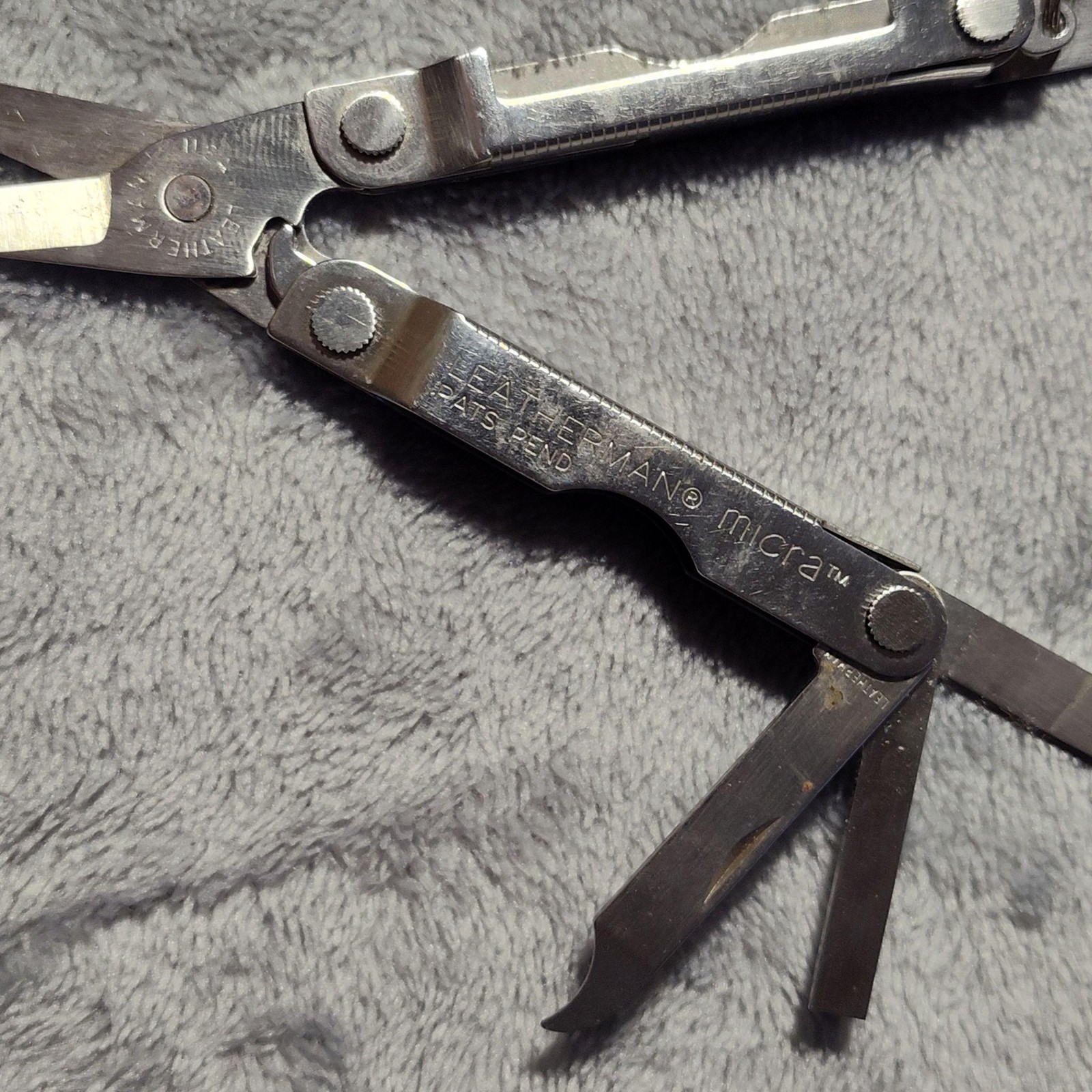 Leatherman PST Micra Multi Tool Set Pliers Knife Scissors W/ Pock-Its Sheath