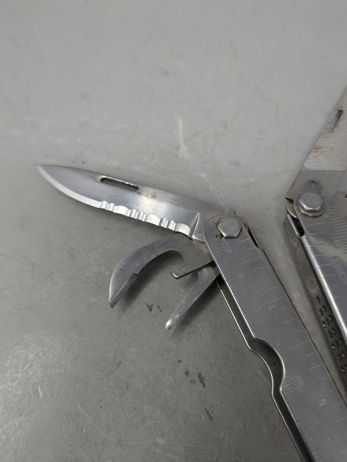 Vintage SOG Specialty Knives Multi-Tool Stainless Steel Pliers Patent Ped