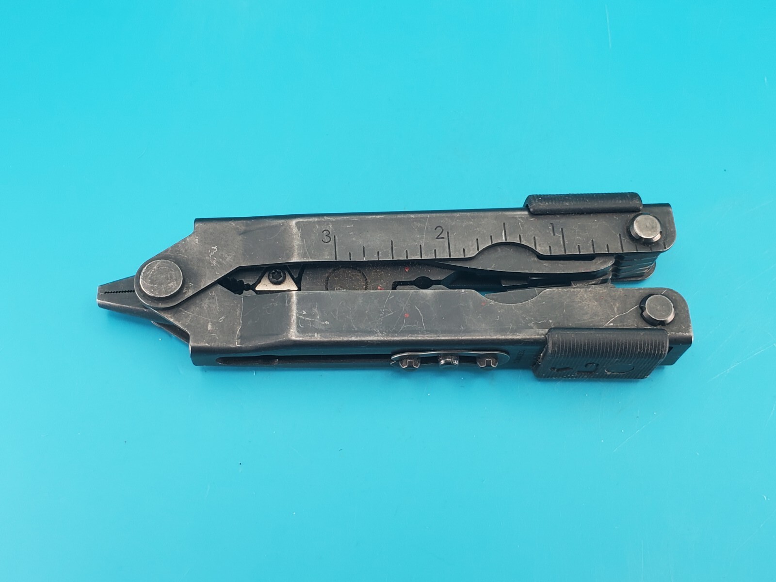 Gerber MP600 Black Oxide Multi-Tool Needle Nose Pliers! With Sheath!