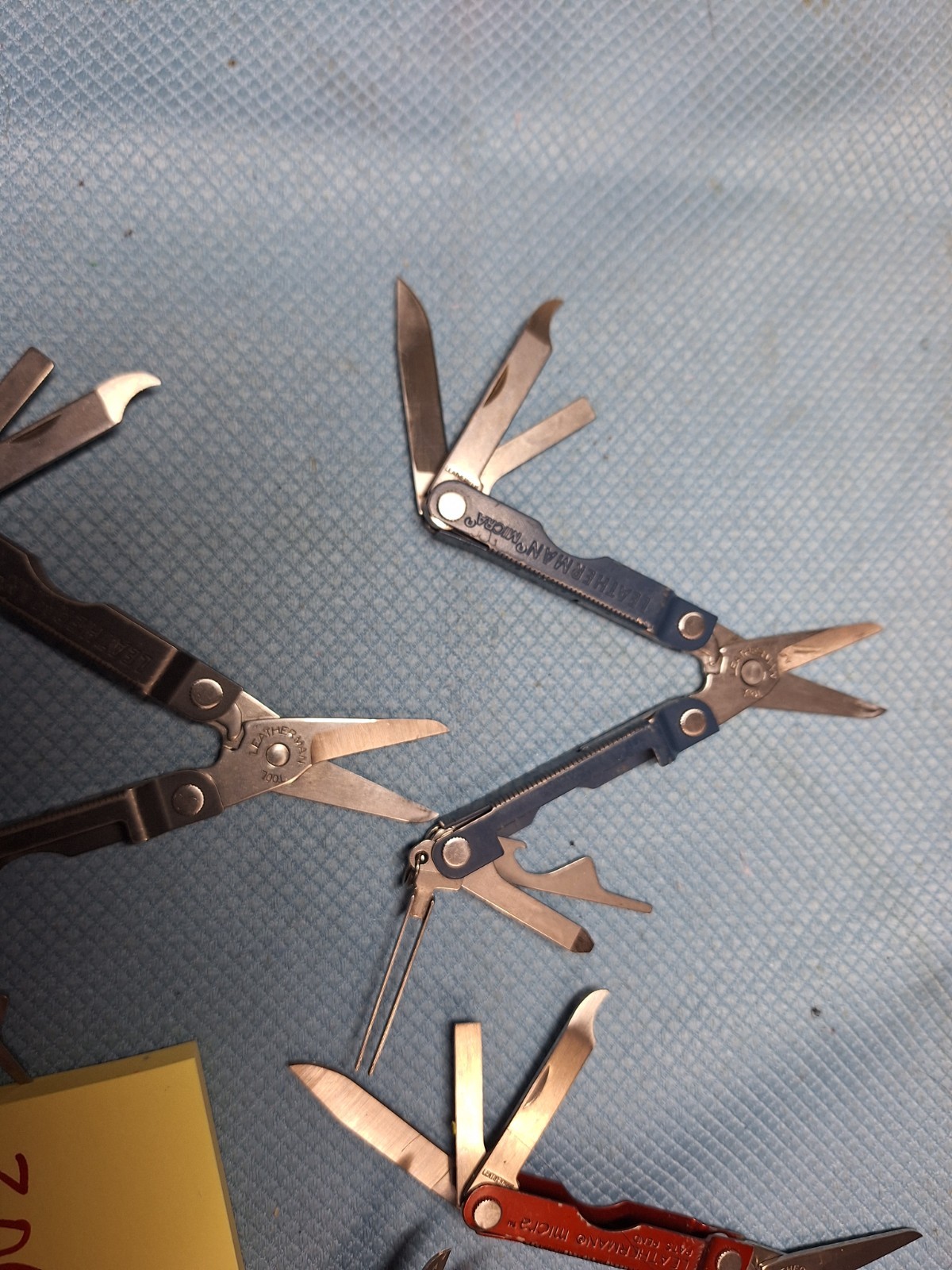 4 Leatherman MICRA Mini Multi Tools AIRPORT CONFISCATION LOT 3004