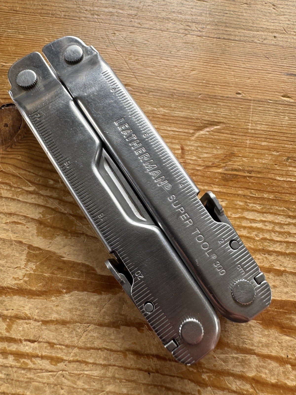 Leatherman SUPER TOOL 300 Multi-Tool – Stainless, Good Condition (008)