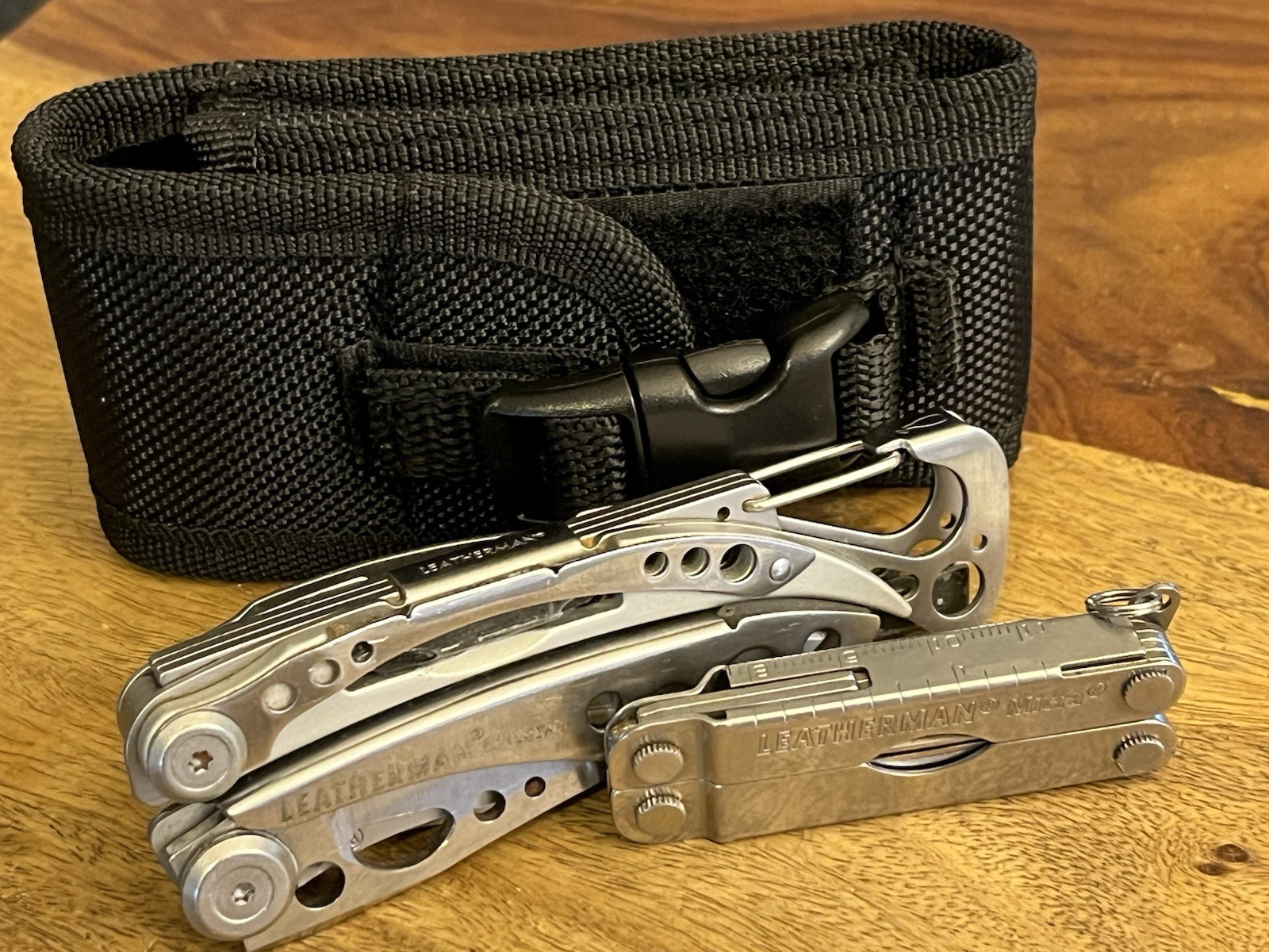 2022 Leatherman Skeletool & MICRA MultiTools SUPER NICE!! w/New Molle Sheath