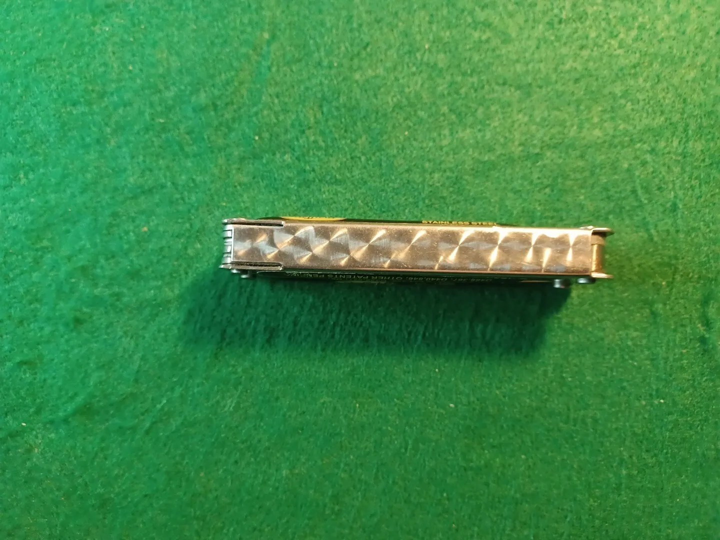Sheffield no: 12000, 12 In 1 Multi tool