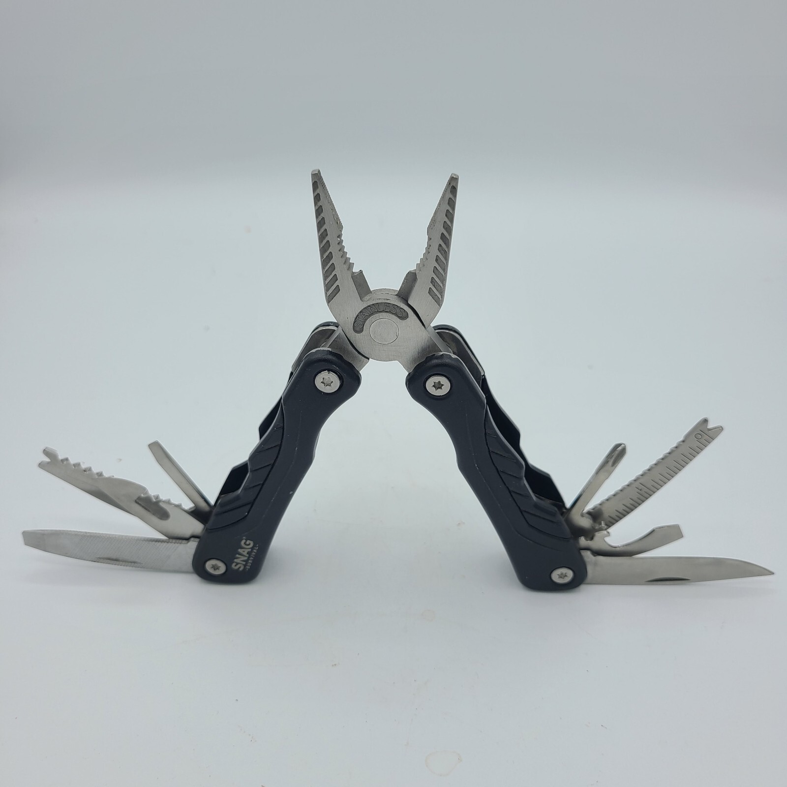 Snag Survival 16 in 1 Survival Multi Tool Black Knife Pliers File Bottle Opener