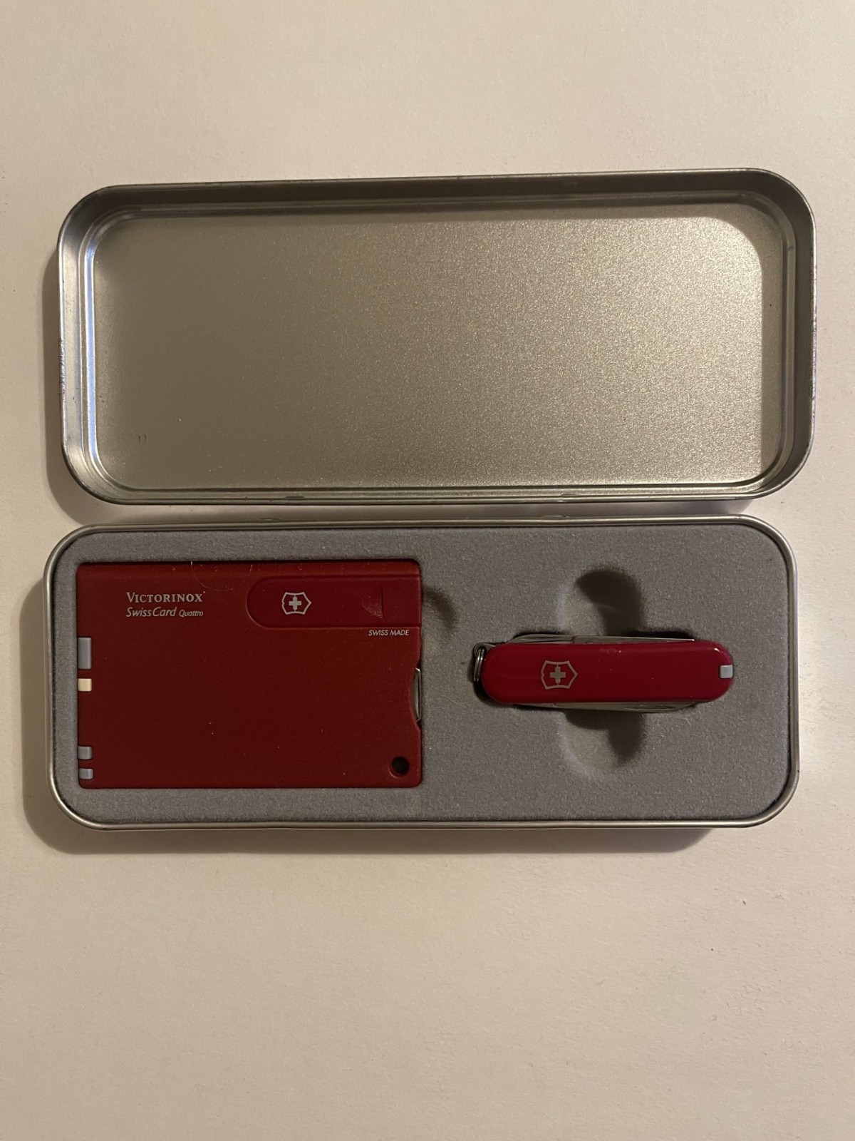 Victorinox Classic and Swisscard Quattro