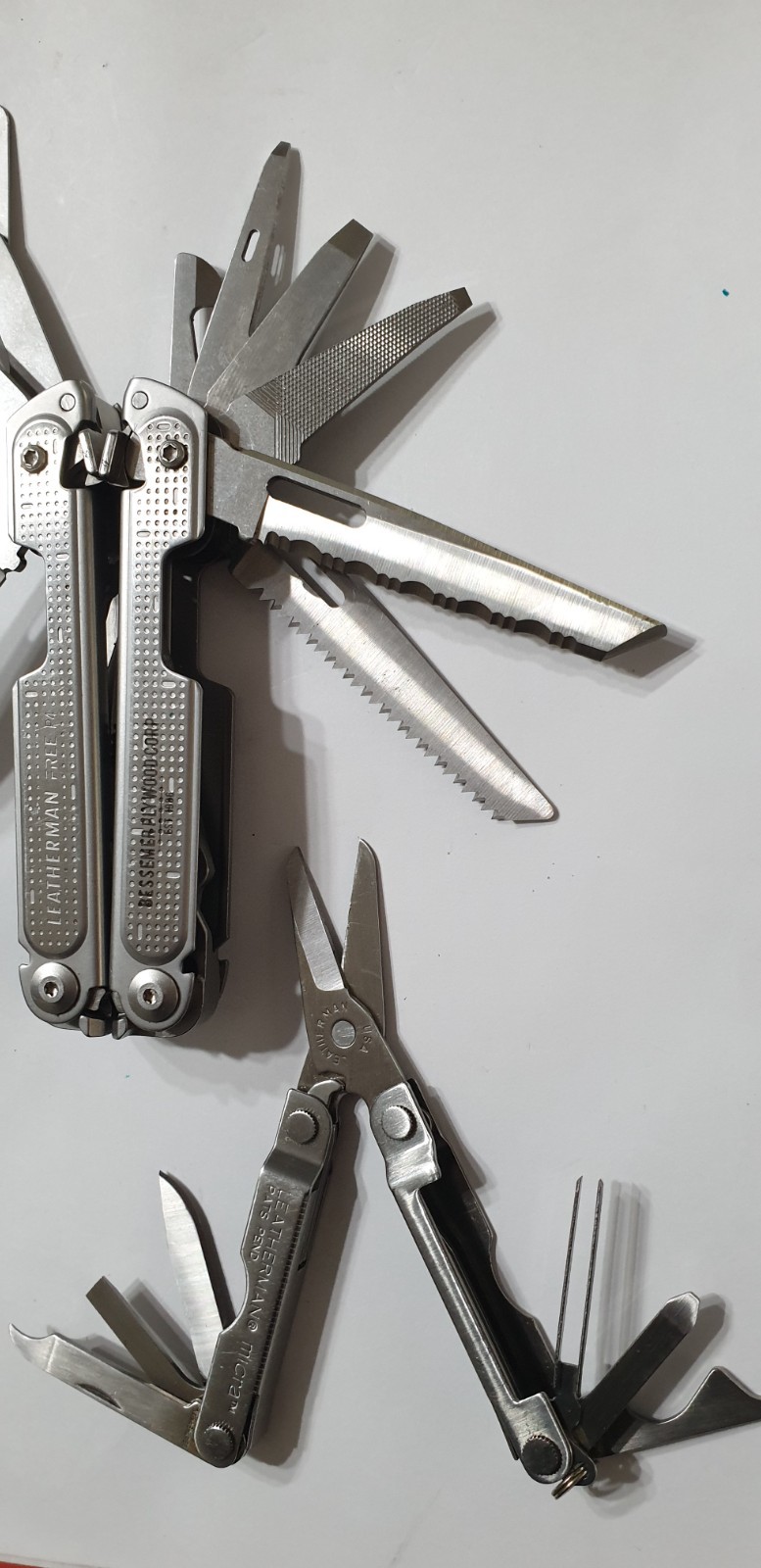 🔥🔥🔥 Leatherman Rare Retired Free P4 One Hand Opening + Micra Multi Tool