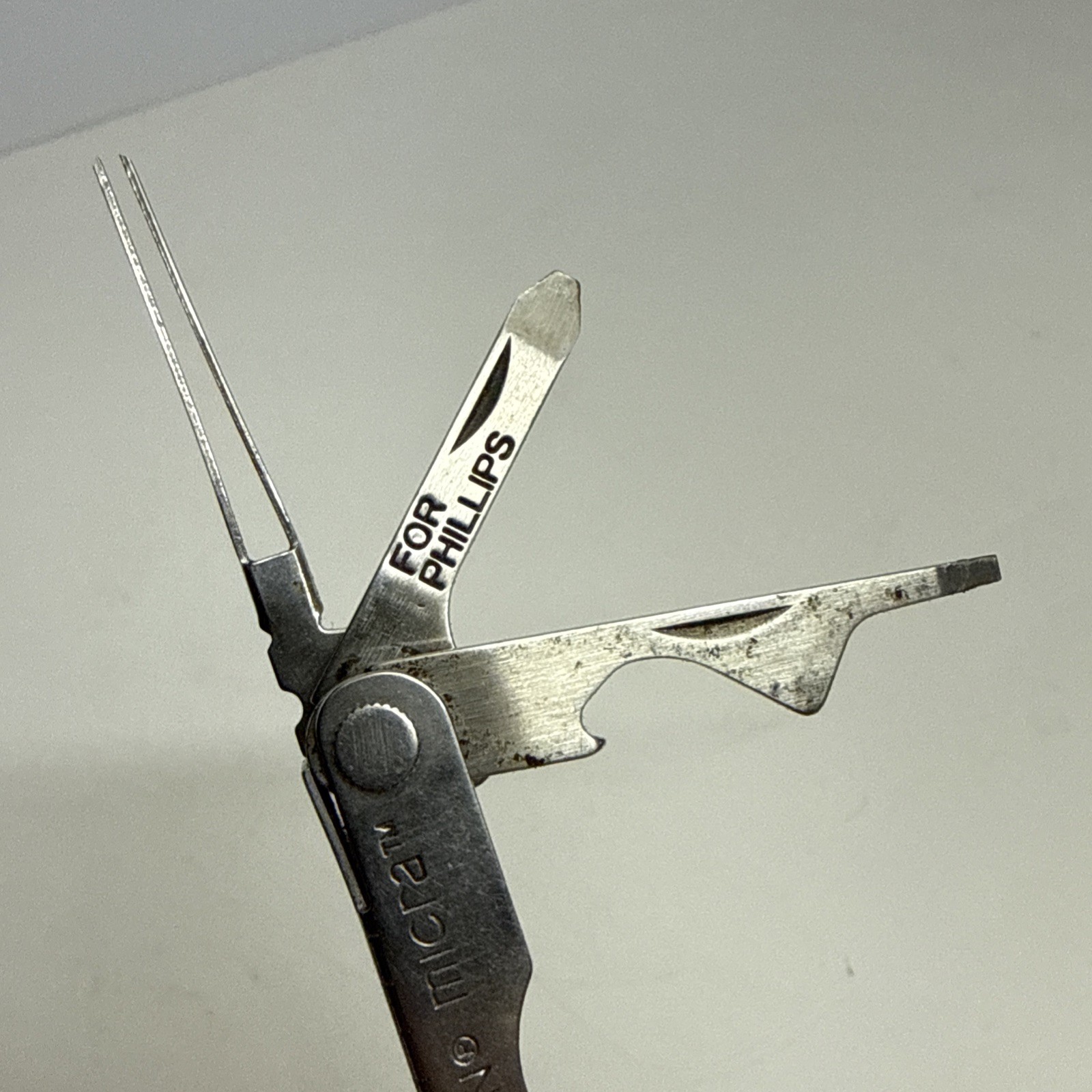 Leatherman Micra Stainless 10-in-1 Multi-Tool Camping Hiking Fishing – As Is