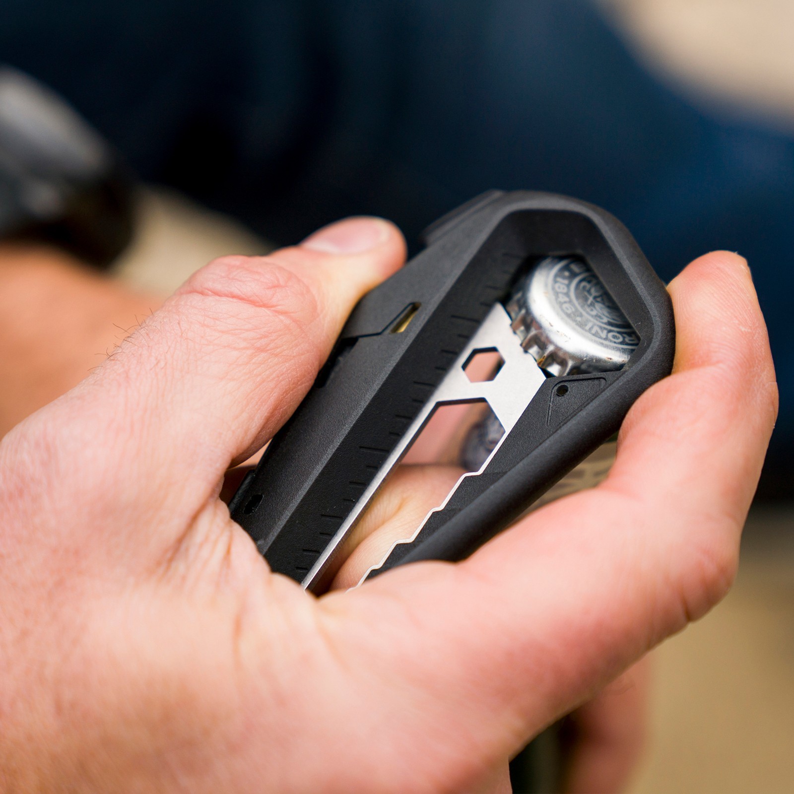Tactica M.100 Lightweight Multitool Pocket EDC With Magnetic Bit Driver