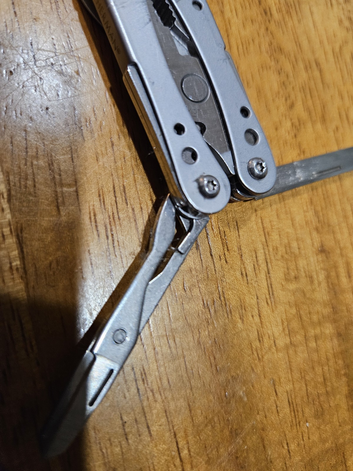 Rare Leatherman Style Ps Red (Broken Scissor Spring)