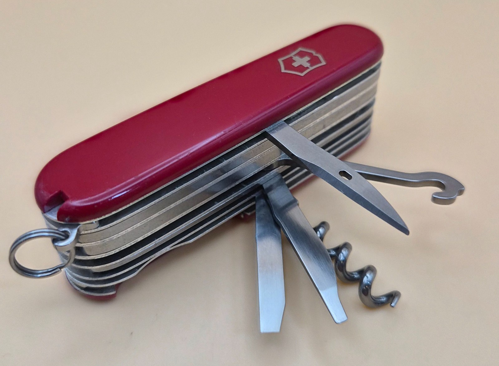Victorinox SWISSCHAMP Swiss Army Knife – Good Condition (002)