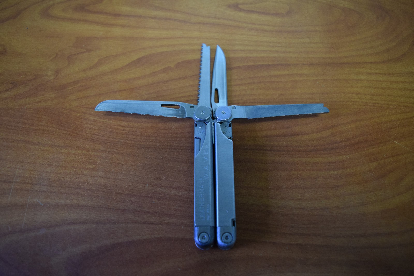 Leatherman Wave multi tool 1999 discountinued model (rare) USA made