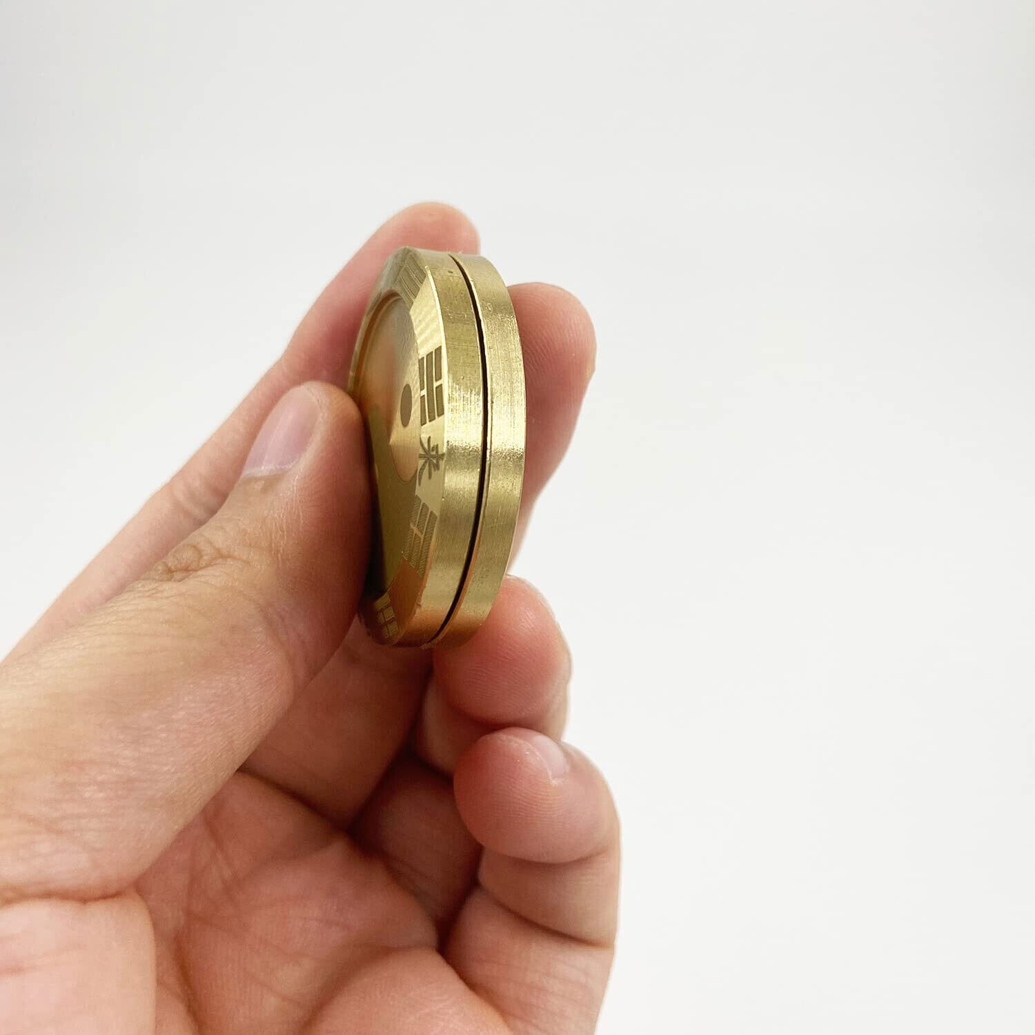 NewSolid Brass Fidget Slider Clicker luck Coin Tai Chi Haptic EDC Toy for Adult