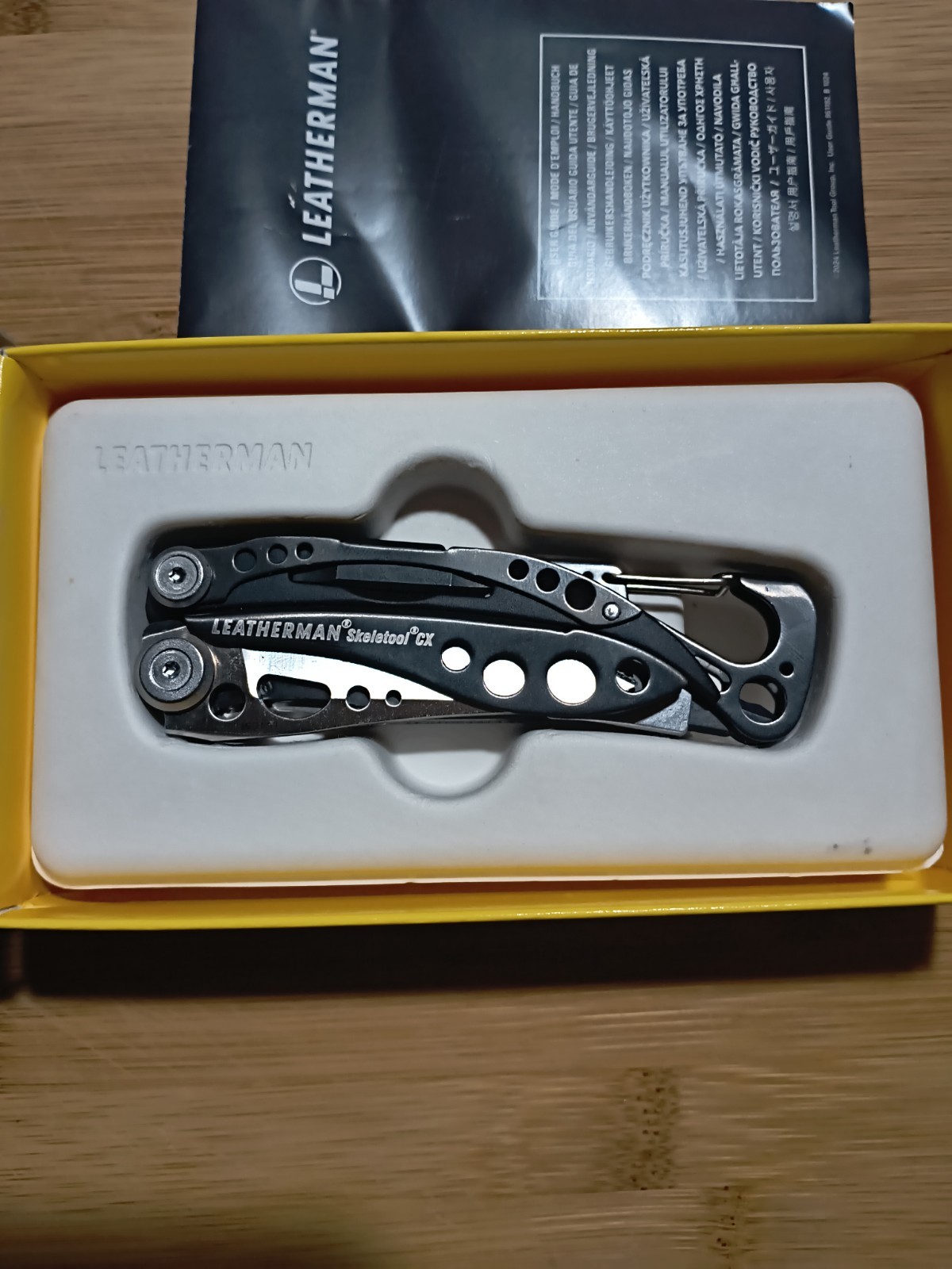 Leatherman Skeletool CX Multitool Plain Edge Knife 830849