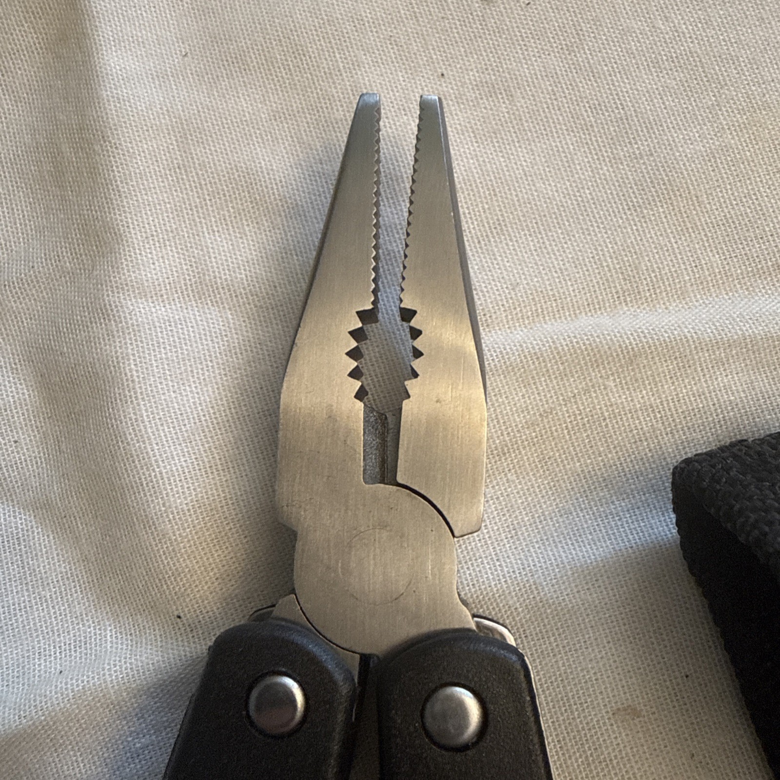 Barlow Strand Brothers Hard Plastic Grip Multi Tool Pliers