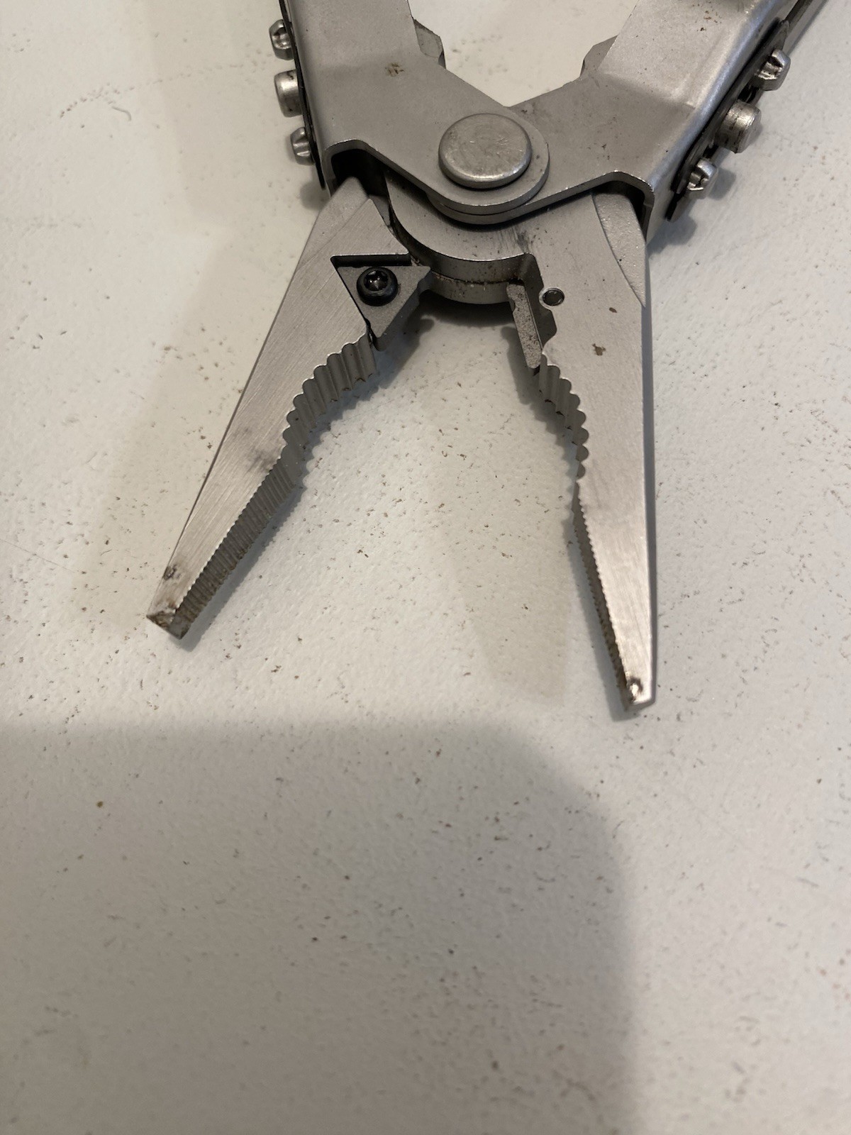 Gerber MP600 Military Multiplier Multi Tool w/ Carbon Cutters & MOLLE Case