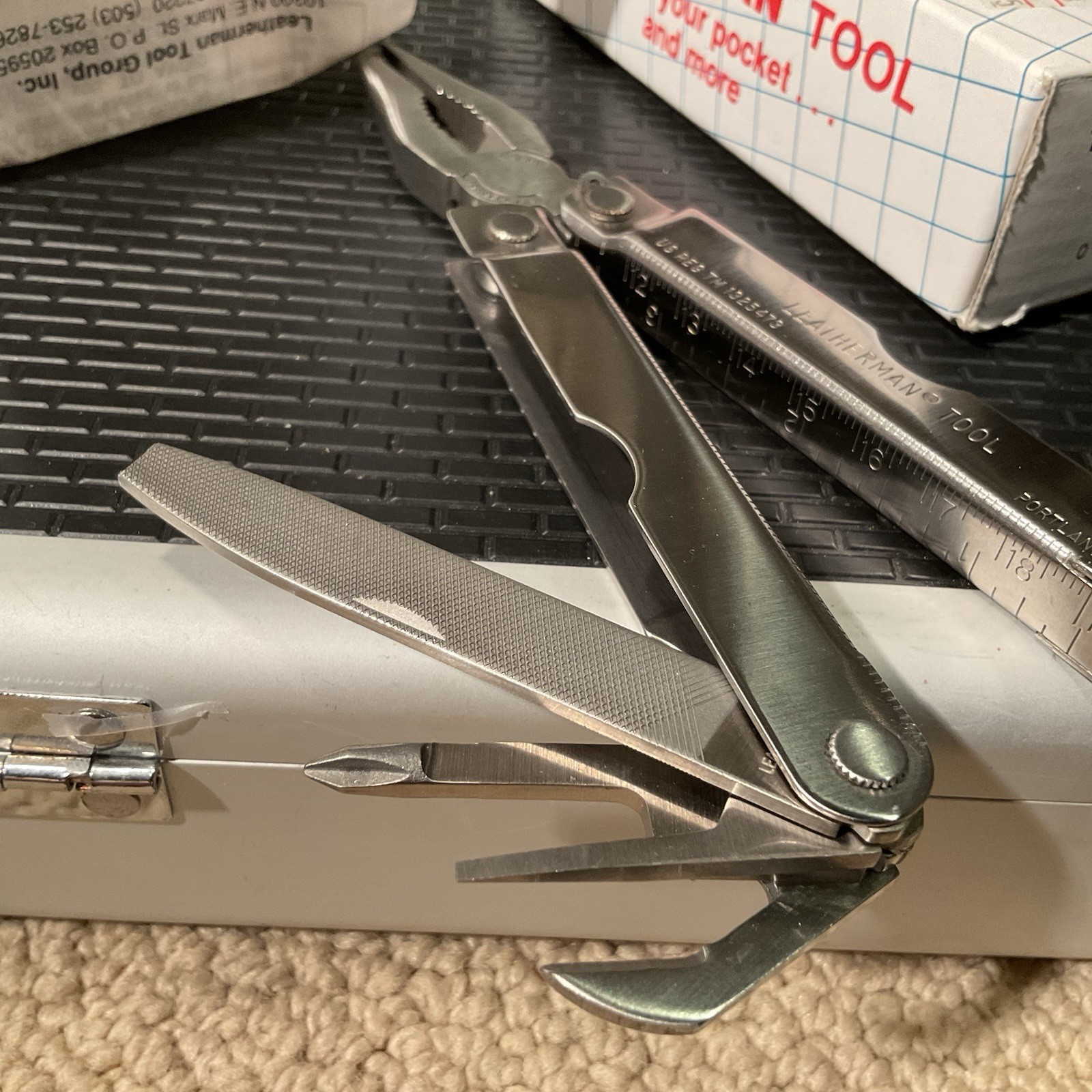 NOS Vintage Leatherman PST Leatherman Pocket Survival Tool Box Paper