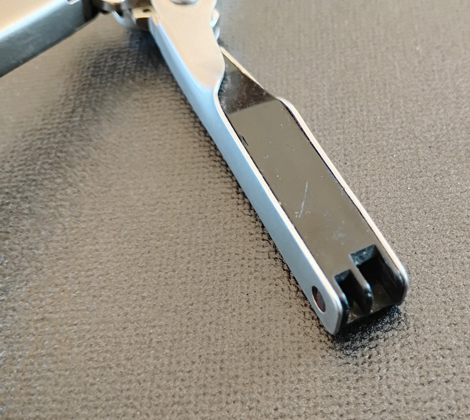 Schrade Tough Chip ST2 Multi Tool