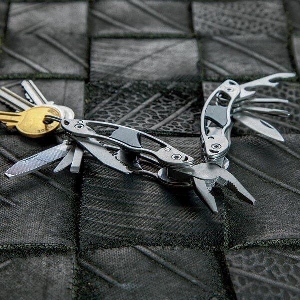 True Utility Framework Mini Key – Ring Multi-Tool with Waterproof Case CRACKED