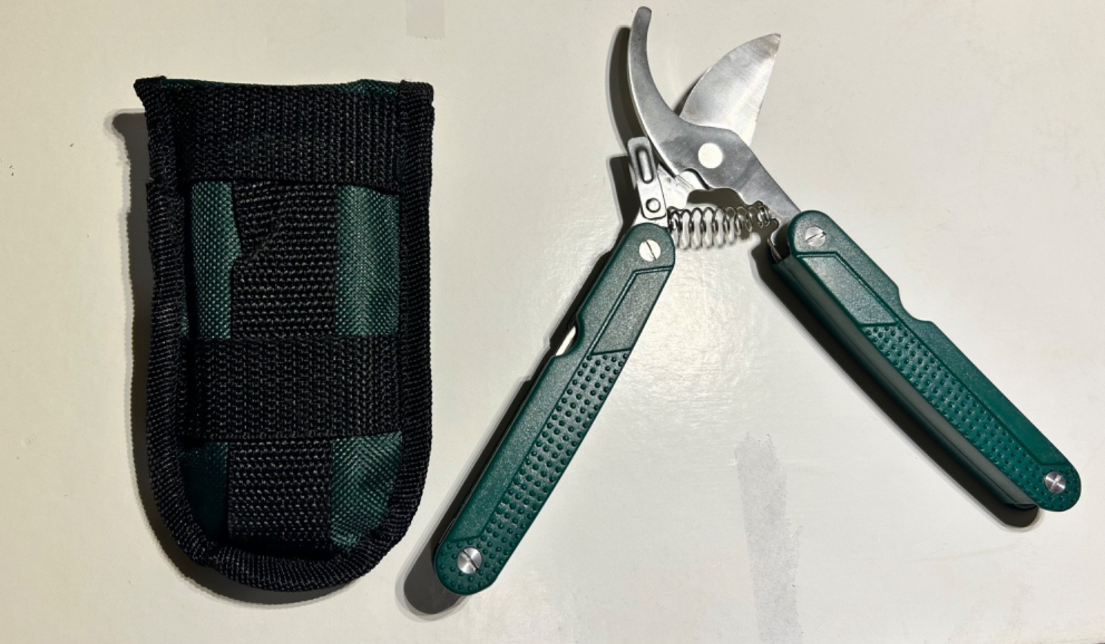 HDC Green Folding Pocket Grafting/Budding/Pruning/Garden Tool