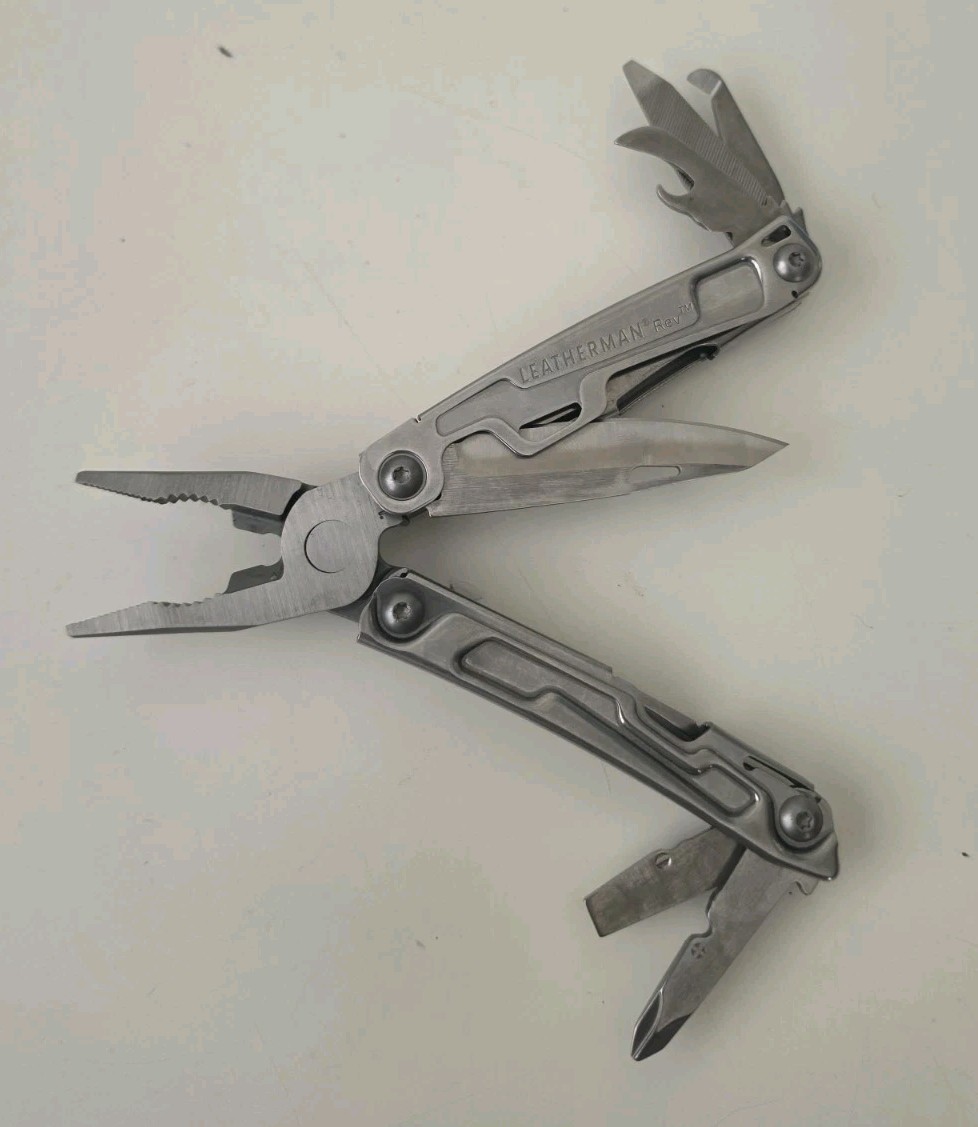 Lot Of 5 Leatherman-Wingman/Wave/Tool/Sidekick/Rev