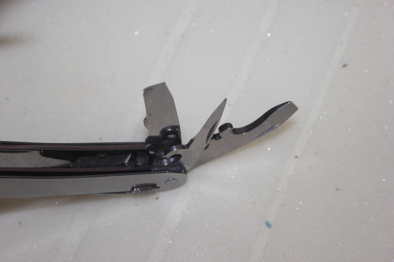 Victorinox Swiss Tool Spirit MX? XBS ? Multitool, leather case, vintage?