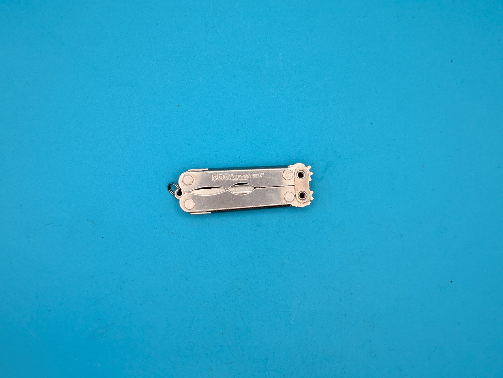 SOG Crosscut Multitool Knife!