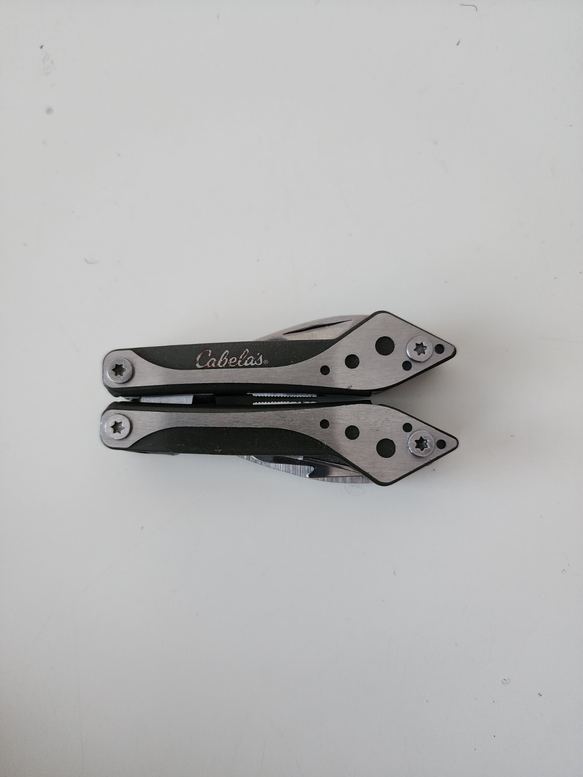 Cabella’s Silver multitool