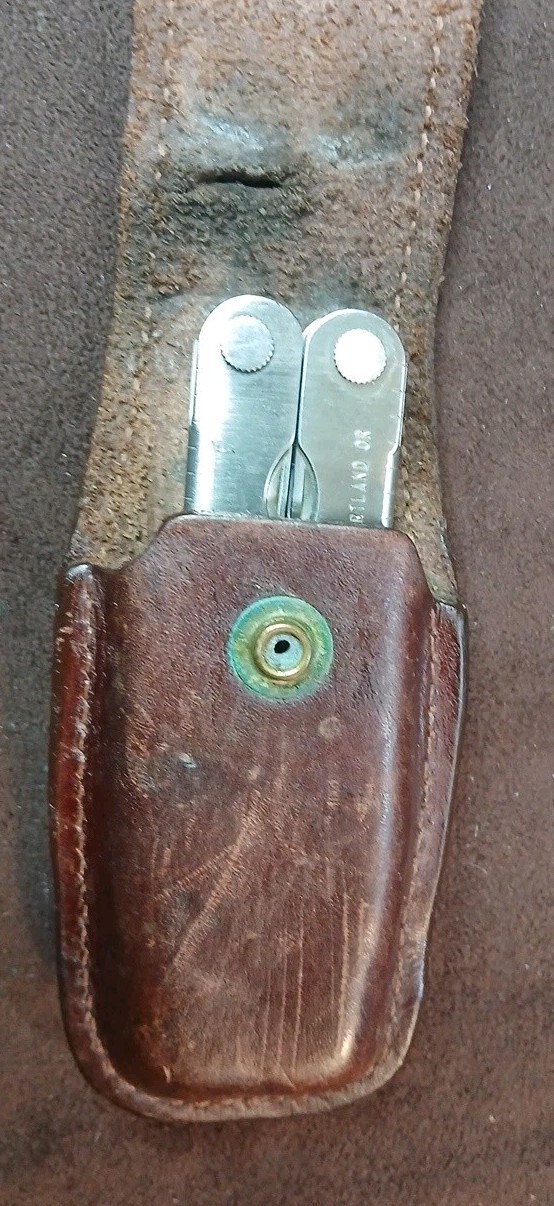 Vtg Leatherman PST ll W/ Very Old Leatherman Leather Sheath, U.S.A.