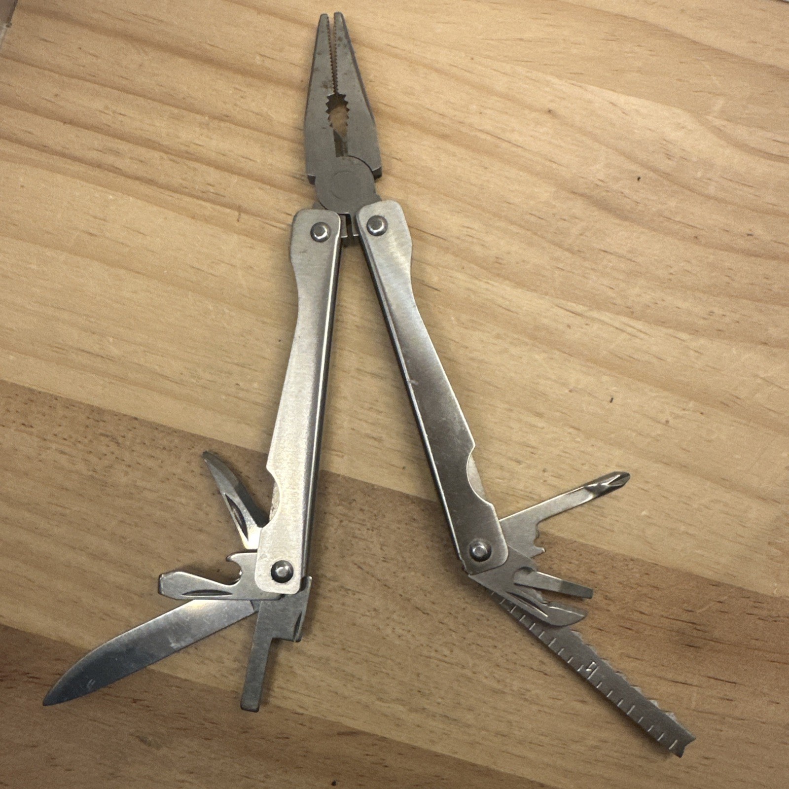 Multi-tool Pliers