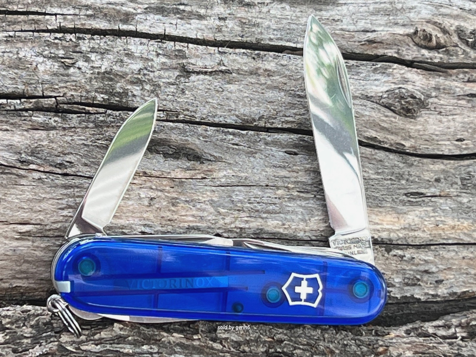 Swiss Army Knife, Blue Transparent Climber, Victorinox 1.3703.T2, New In Box