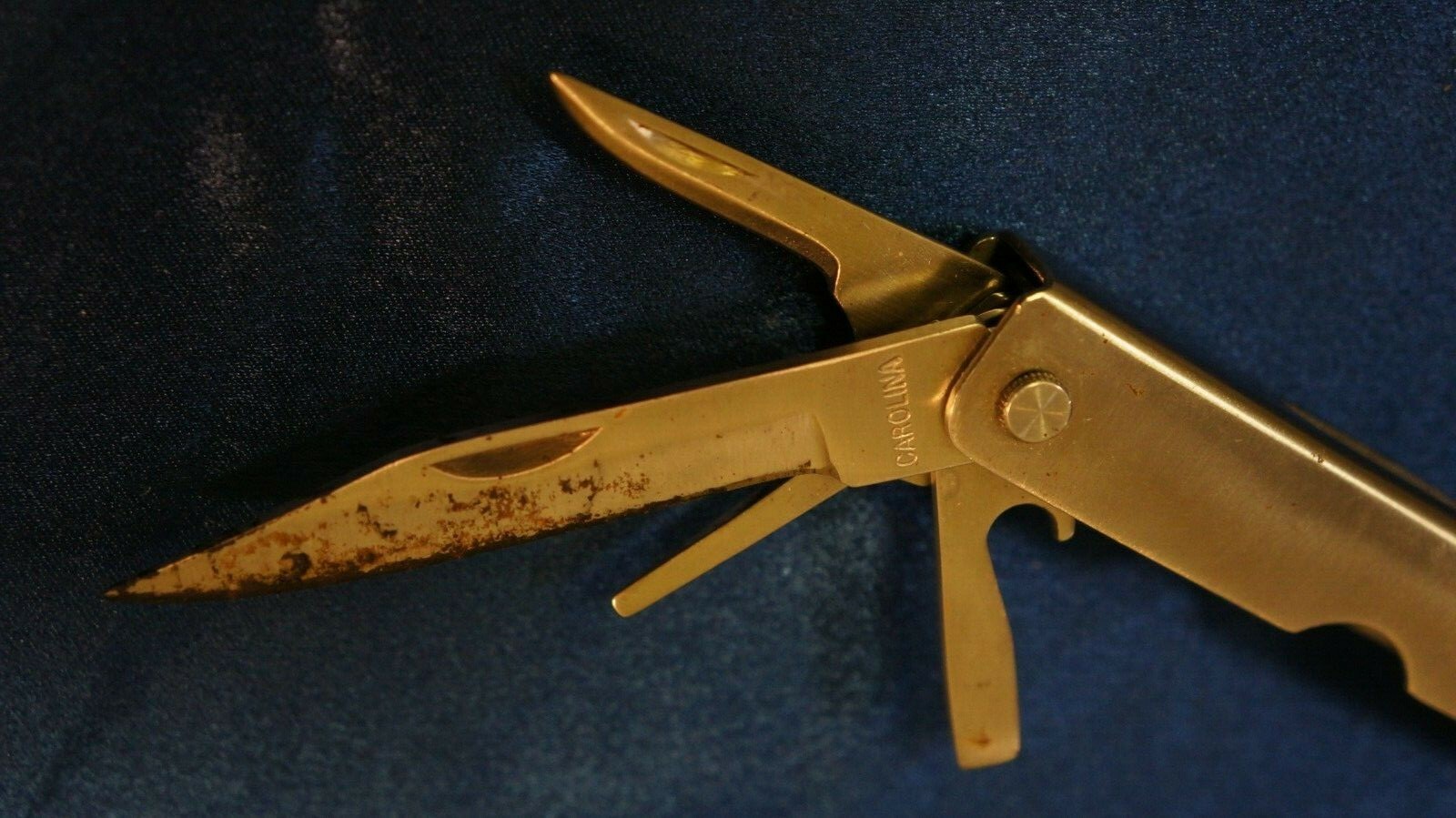 USED CAROLINA MULTI TOOL 10 TOOLS 4.5″