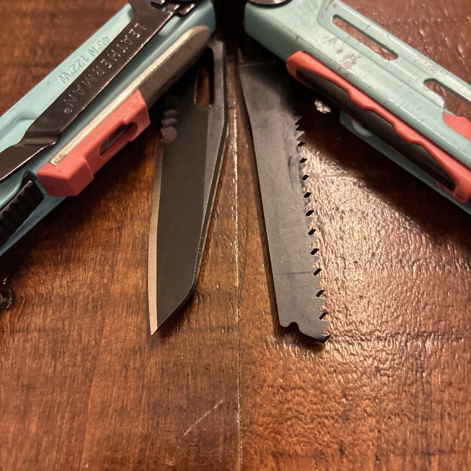 Leatherman Signal Multi-Tool Aqua – Excellent