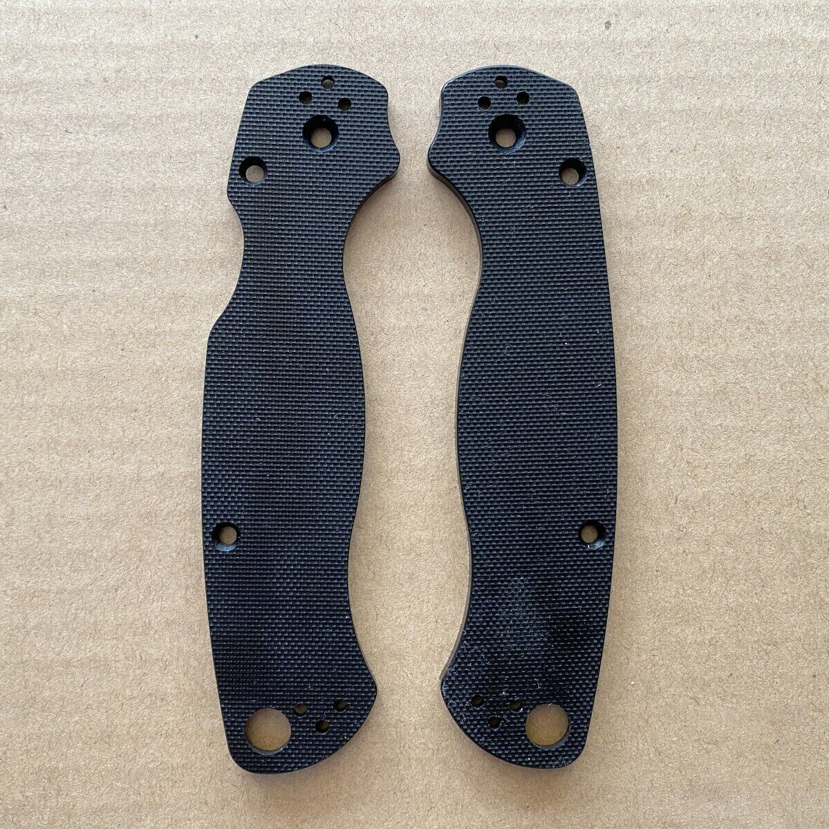 G10 Replacement Scales – Black For Spyderco Paramilitary 2