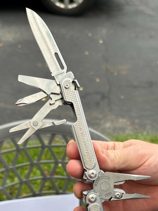 Leatherman Free P4 multitool