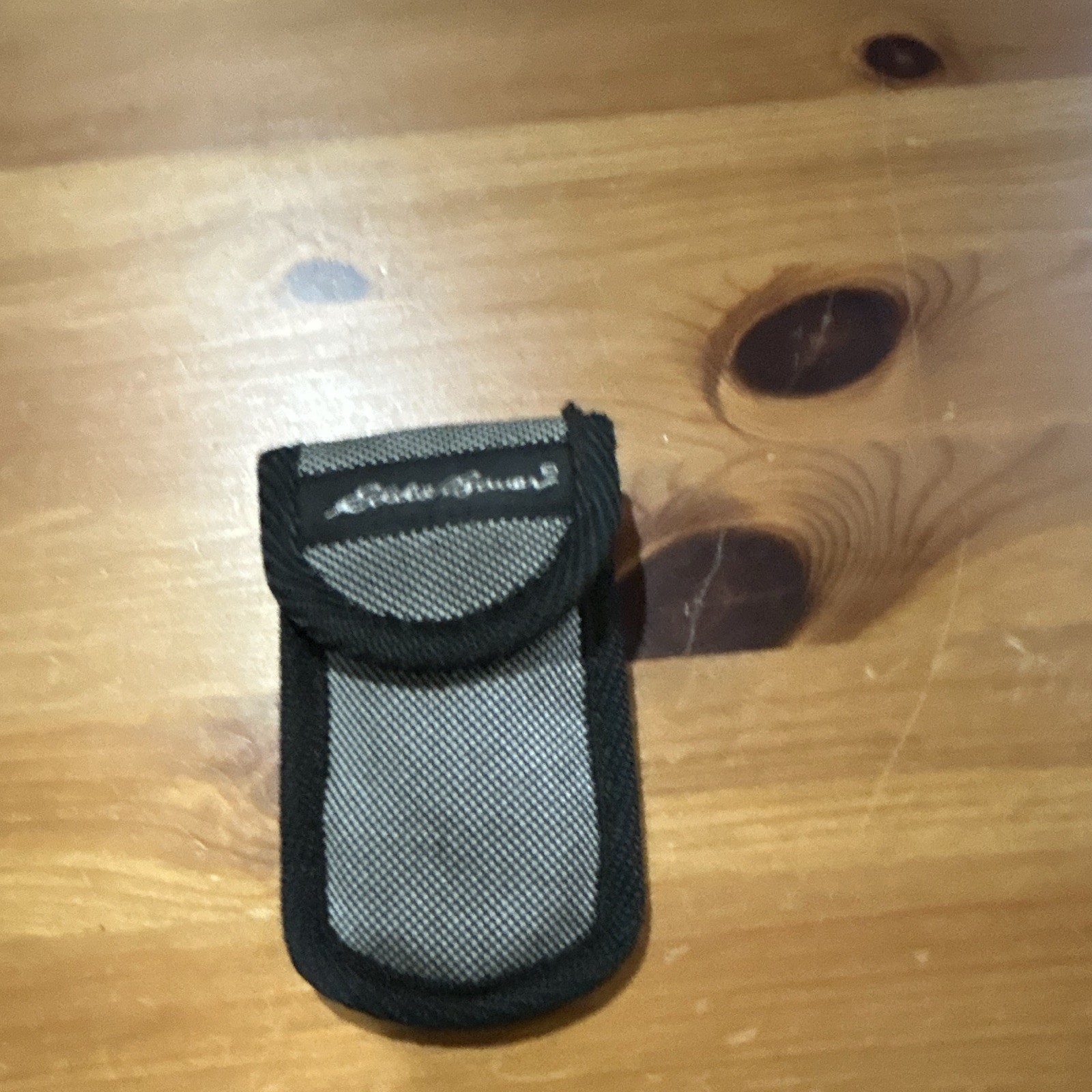 Skull Metal Eddie Bauer 3-in-1 Multi-Tool Knife Bottle Opener Silver Nylon Pouch