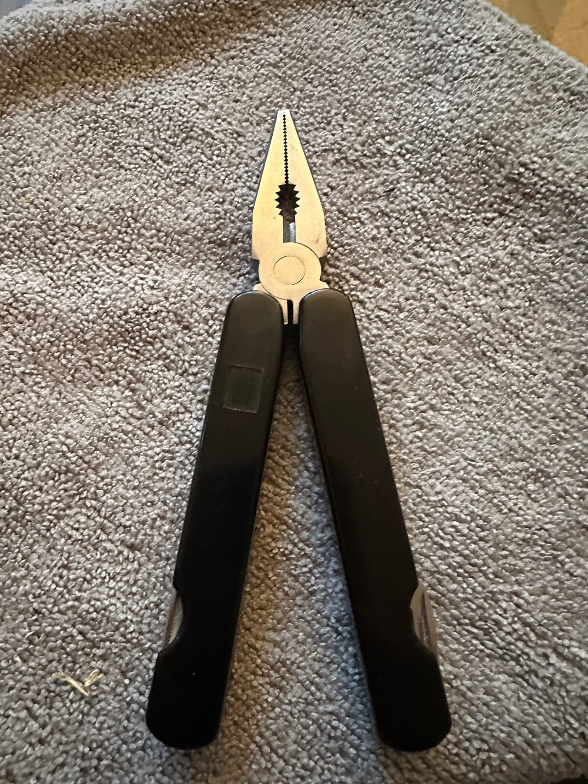 3.75 inch Multi-Tool With 9 Functions Unbranded