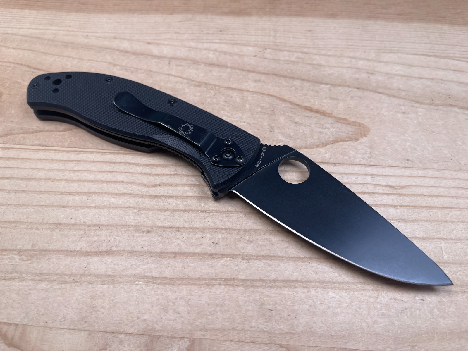 Spyderco Tenacious Black Plain Edge 8cr13Mov G10 Handle Folding Pocket Knife