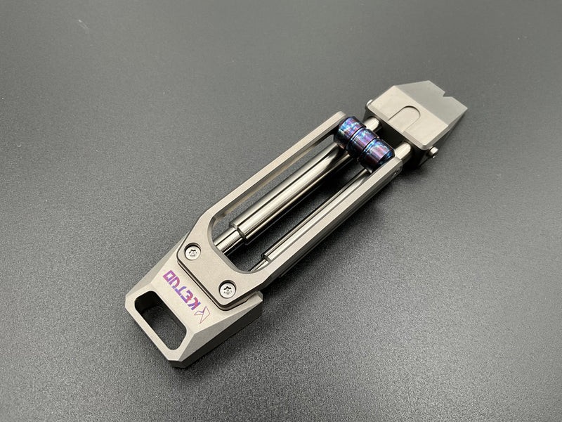 Ketuo Pocket Pry Bar Gray With Lanyard Loop Titanium Construction 2.35″ Overall