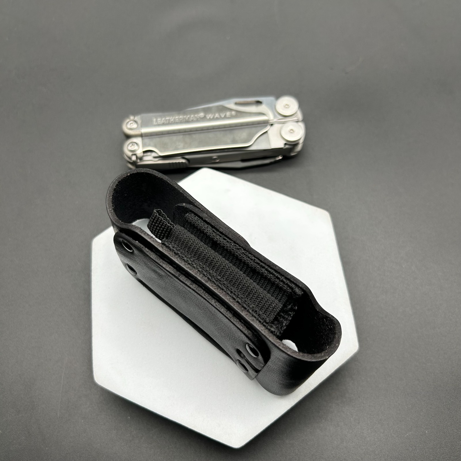 [USA Stock] Leather Sheath for Leatherman Wave – Medium, Genuine Leather
