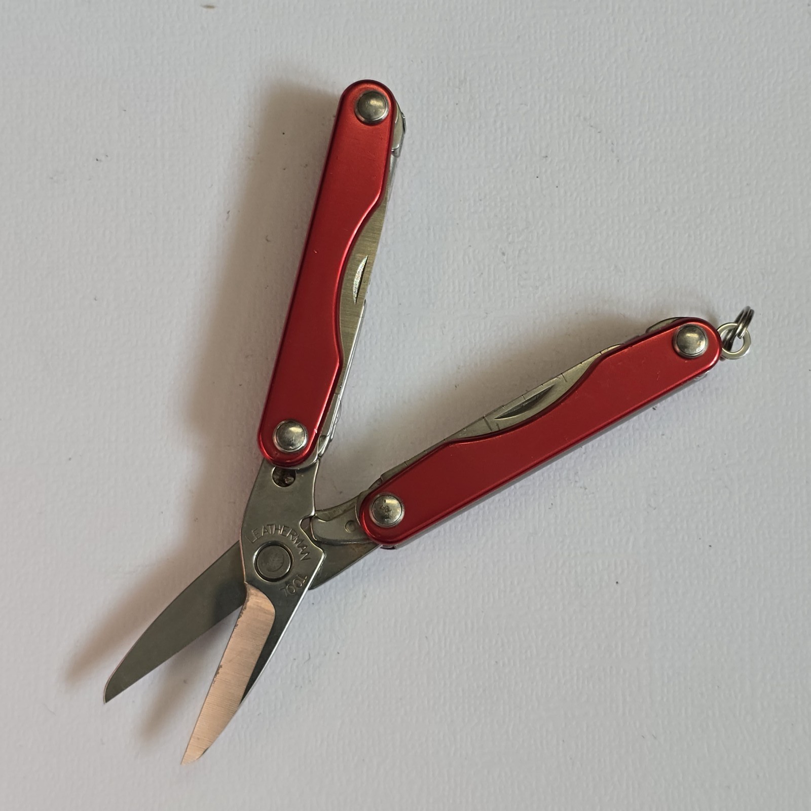 LEATHERMAN SQUIRT S4 MINI TOOL SCISSORS KNIFE MULTI TOOL