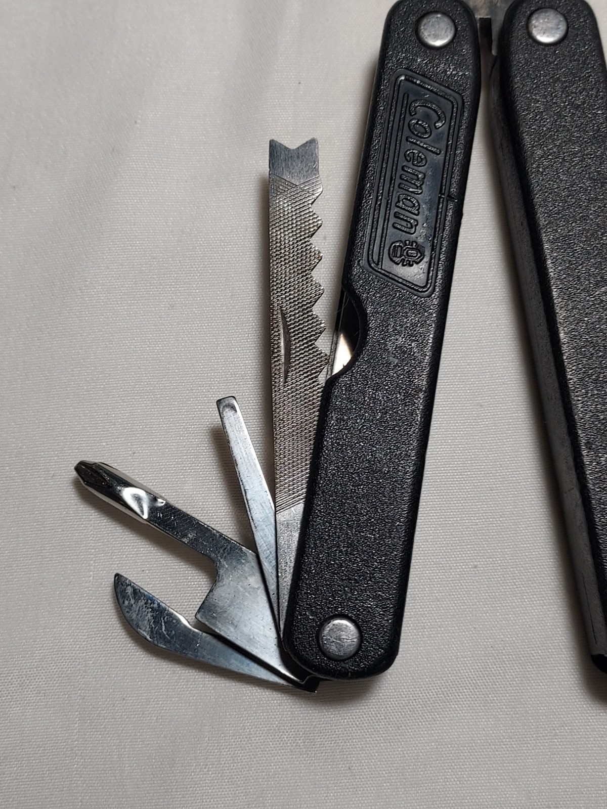 Coleman Multi Tool with Nylon Pouch – Pliers, Blade, Screwdrivers