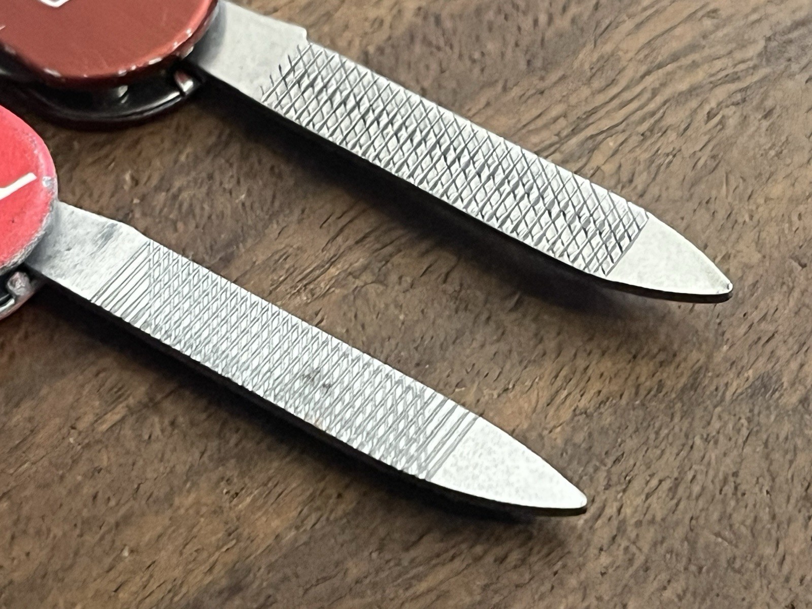 Generic “Switzerland” Inscription Multi Tool Keychain TSA Confiscated Lot Of 2