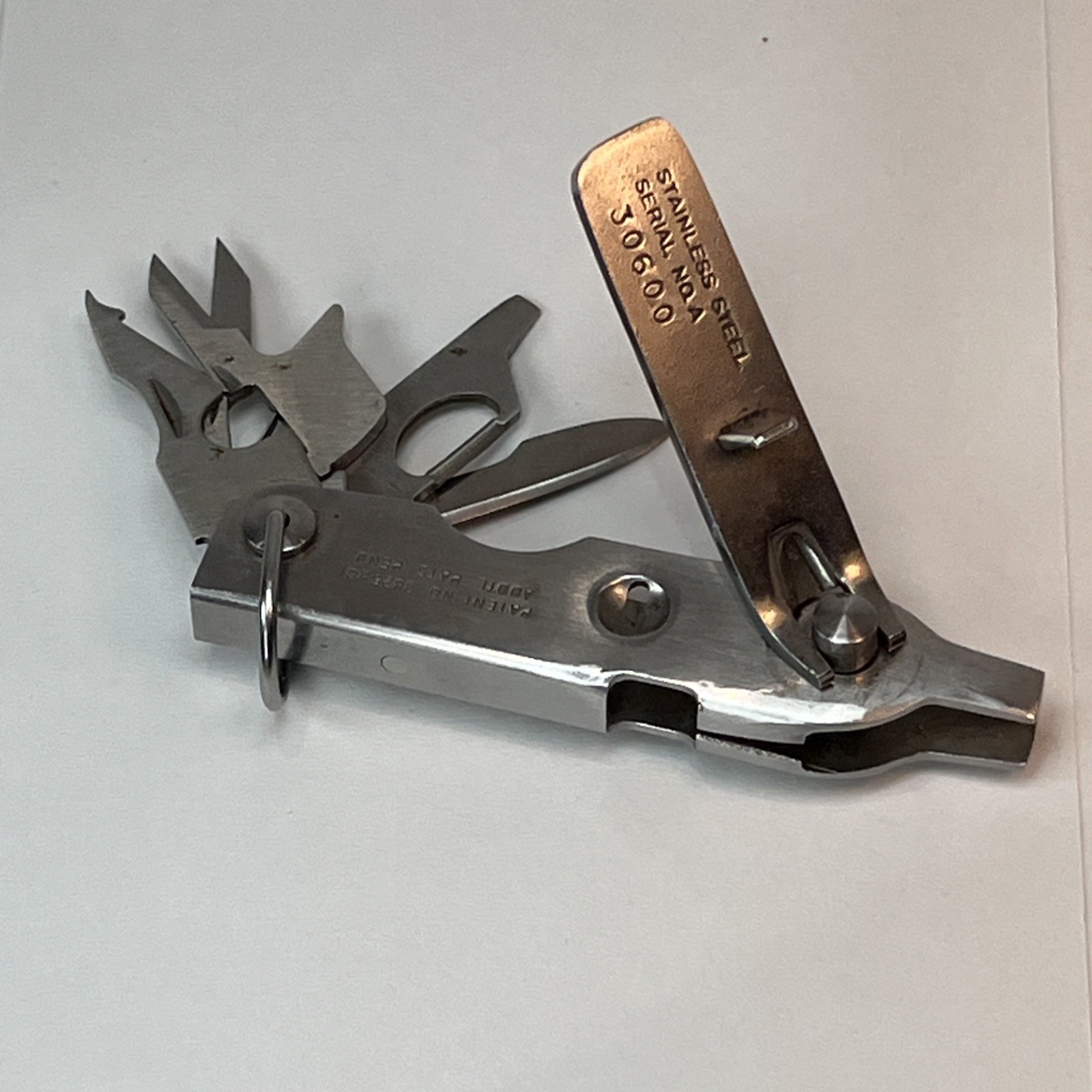 VTG Hank Robert’s Waltons Thumb Fisherman’s Pocket Multitool #30600 Made In USA